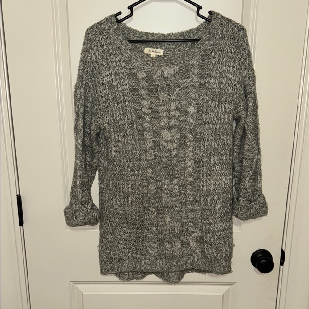 Gray Cable Knit Crew Neck Sweater